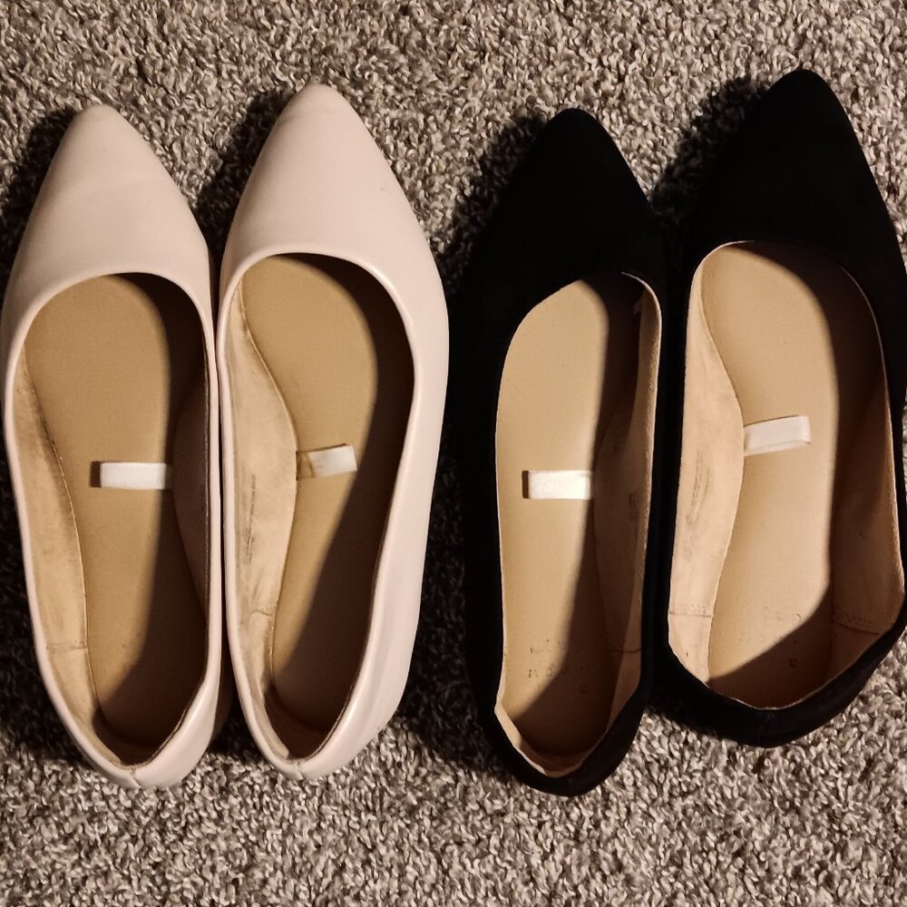 A new day -Beige 6W and black 6 flats